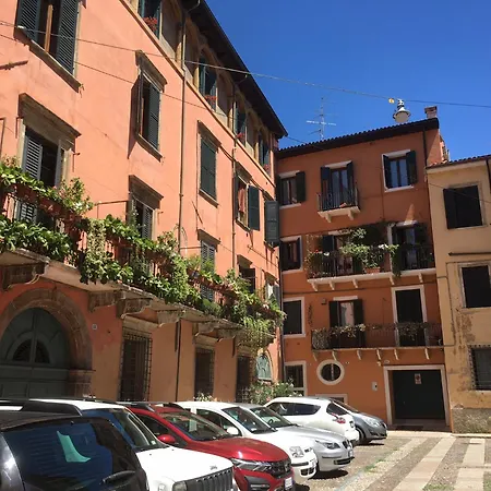 Appartement Veronajourneys Emilei